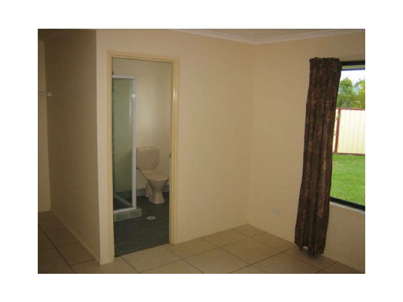 8 Oyster Court, Deception Bay QLD 4508