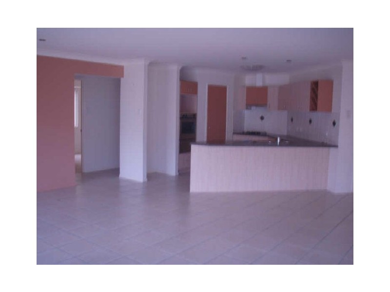 46 Finnegan Street, Rothwell QLD 4022