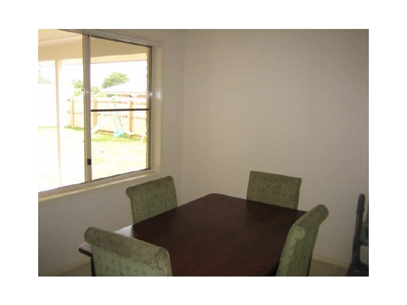 4 Caitlin Court, Rothwell QLD 4022