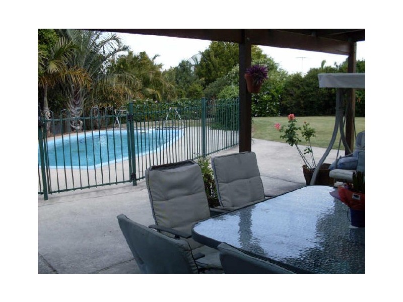 12 Townsville Crescent, Deception Bay QLD 4508