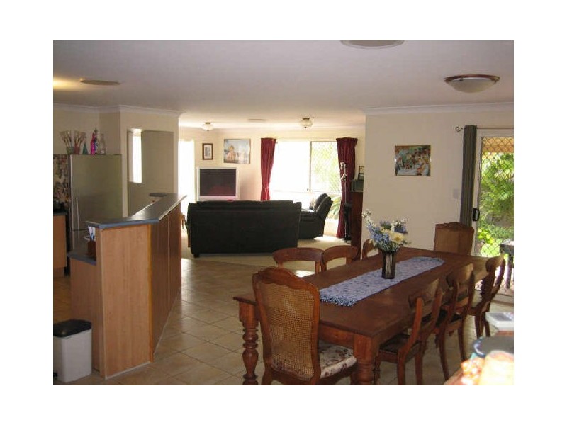 5 Mitchell Court, Rothwell QLD 4022