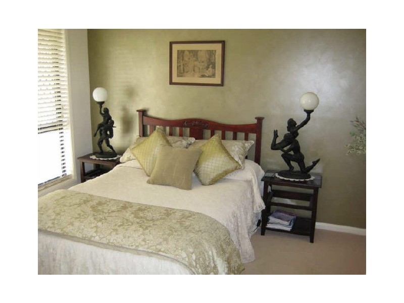 1 Pauline Court, Deception Bay QLD 4508