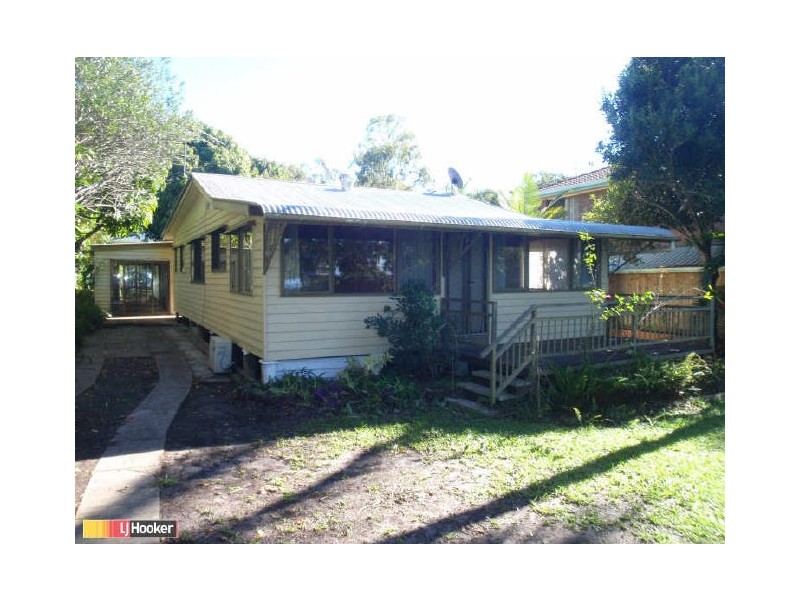 32 Sampson Street, Deception Bay QLD 4508