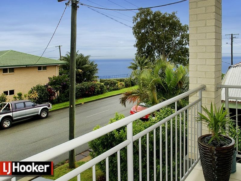 6 Osborne Tce, Deception Bay QLD 4508