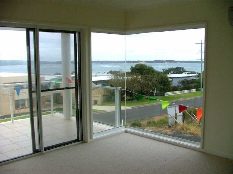 1/33 Shetland Heights Road, San Remo VIC 3925