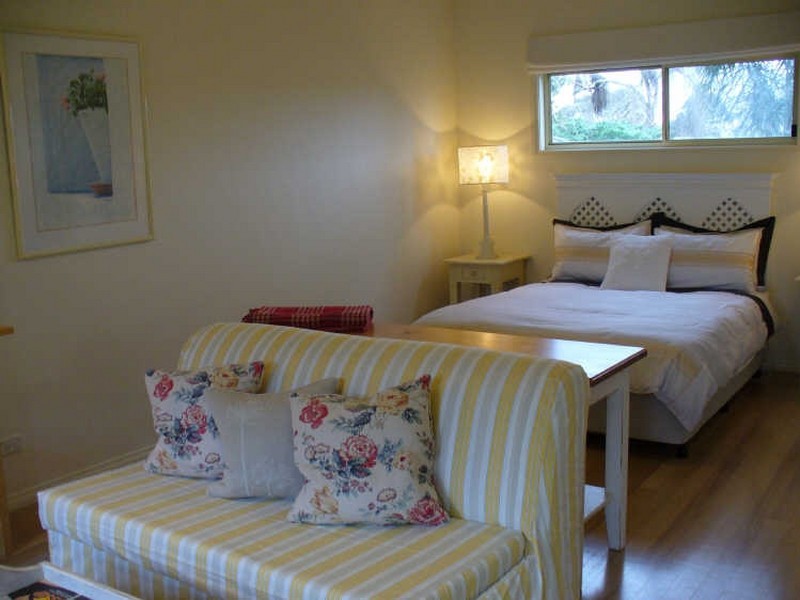 37 Chapel Street, Cowes VIC 3922