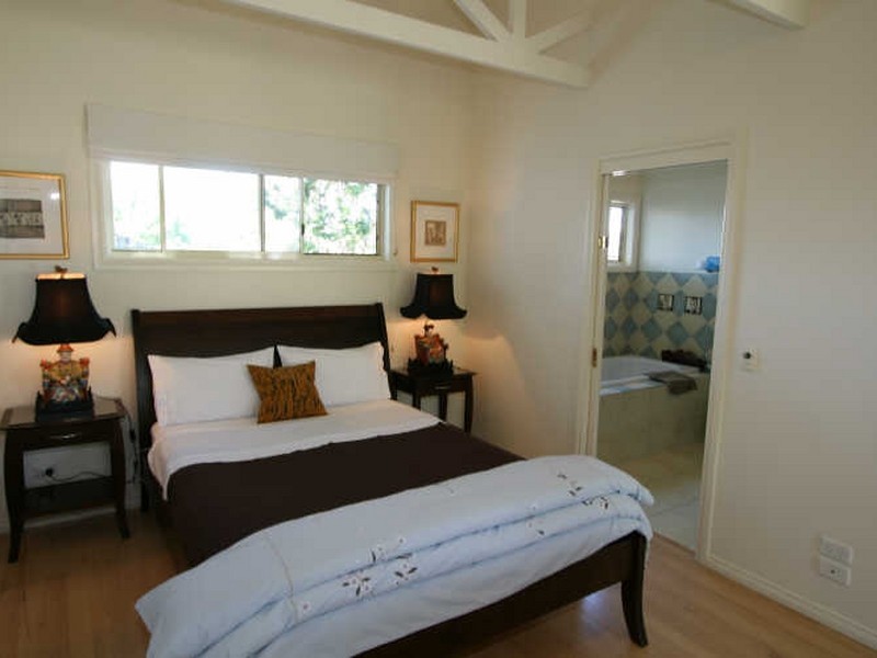 37 Chapel Street, Cowes VIC 3922