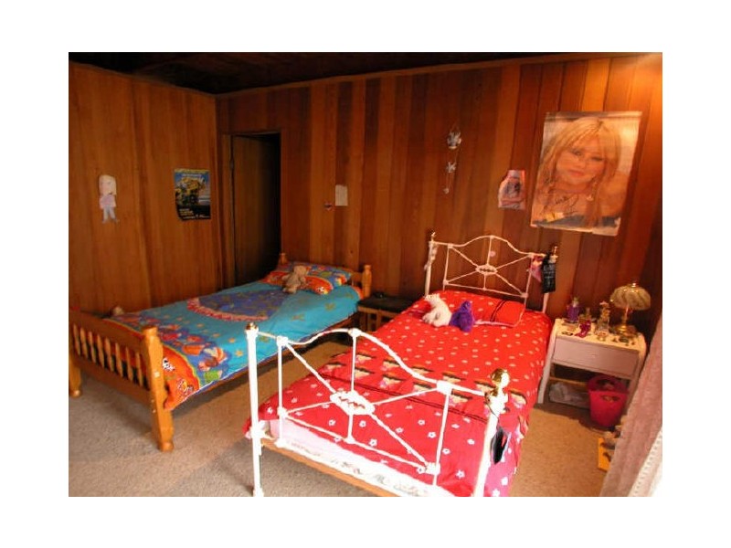 12 St Georges Road, Cowes VIC 3922