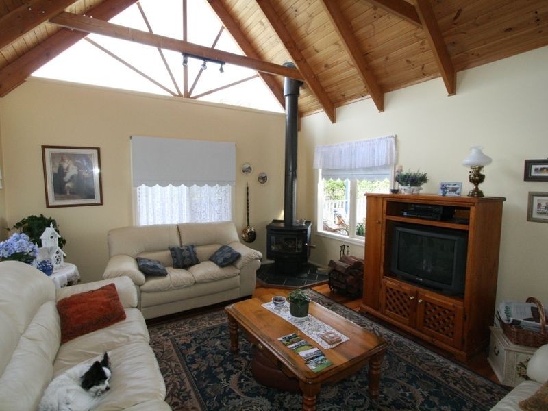 10 Wimbledon Road, Wimbledon Heights VIC 3922