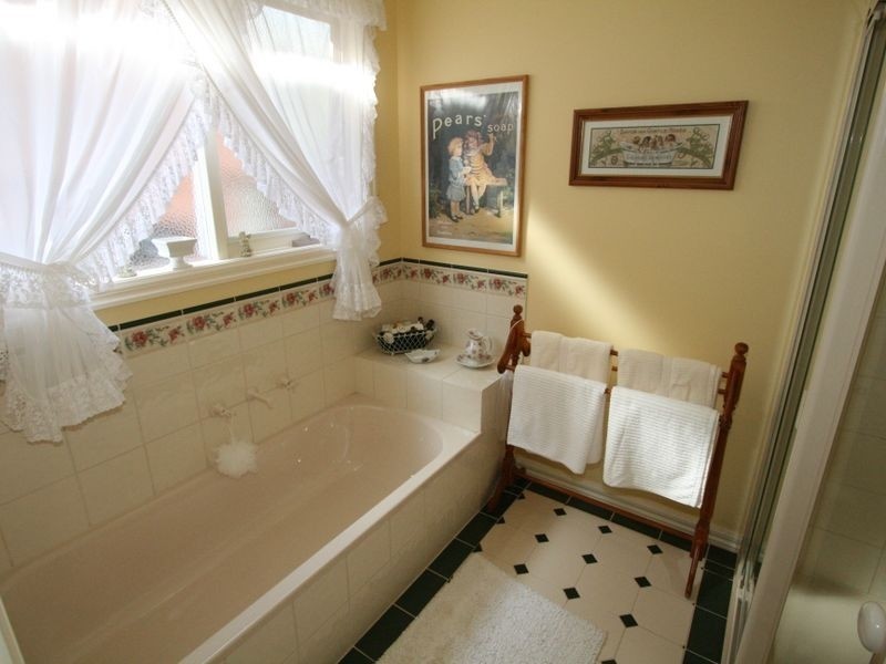 10 Wimbledon Road, Wimbledon Heights VIC 3922