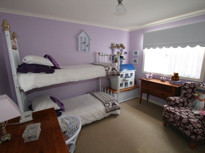 10 Wimbledon Road, Wimbledon Heights VIC 3922