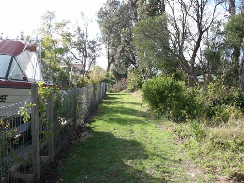 14 Gordon Street, Cowes VIC 3922