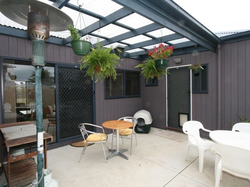 3 Eucalypt Close, Cowes VIC 3922