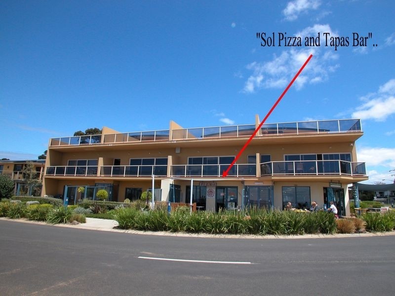 2/9 Beach Road, Rhyll VIC 3923