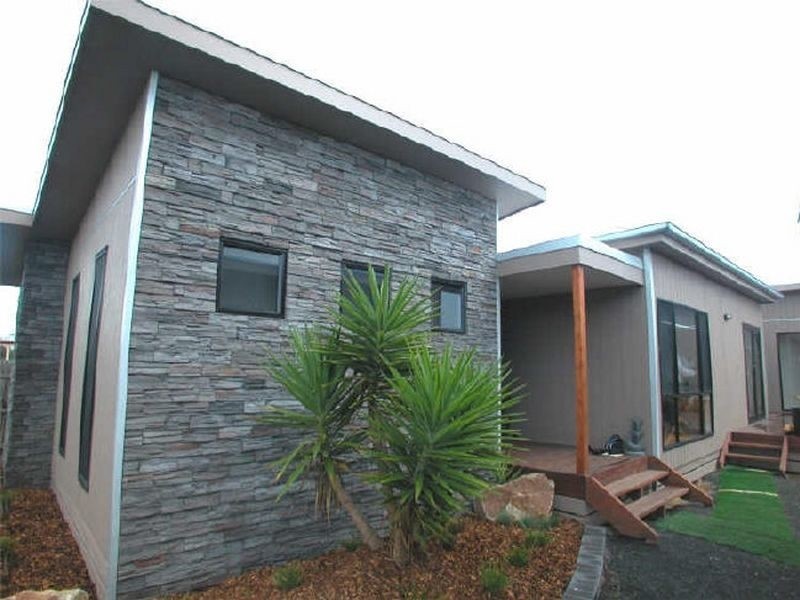 26 Page Avenue, Surf Beach VIC 3922