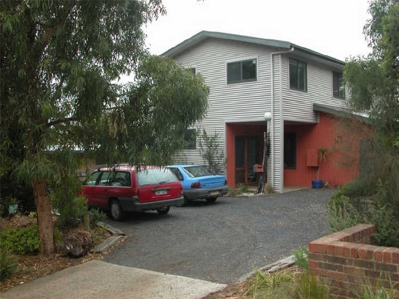 104 Church Street, Cowes VIC 3922