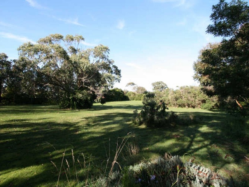 35 Walton Street, Rhyll VIC 3923