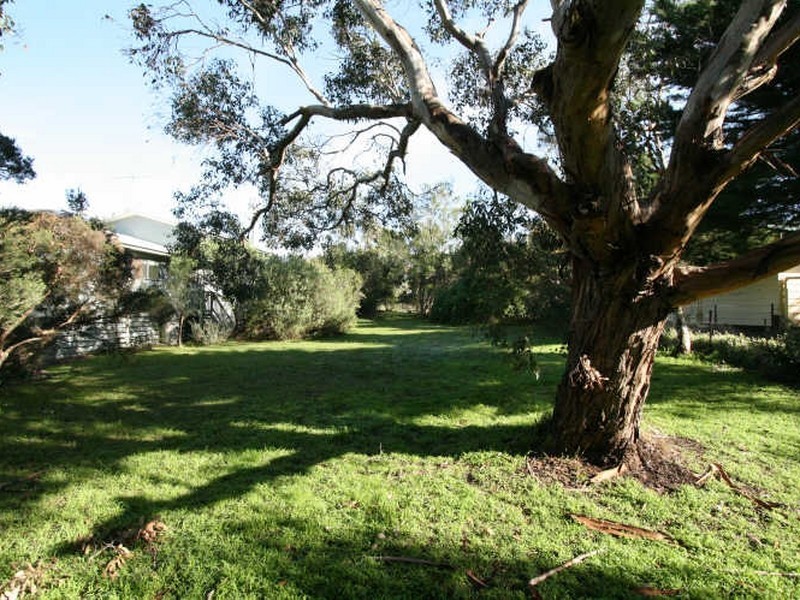 35 Walton Street, Rhyll VIC 3923