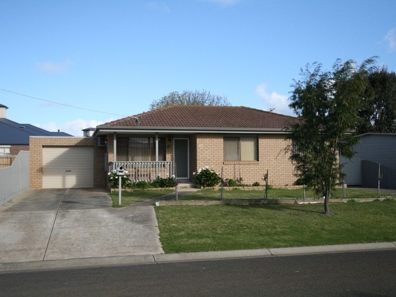 23 Carapooka Way, Cowes VIC 3922
