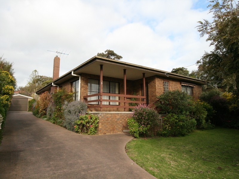 5 Osbourne Avenue, Cowes VIC 3922