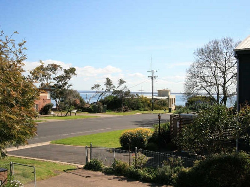 5 Osbourne Avenue, Cowes VIC 3922