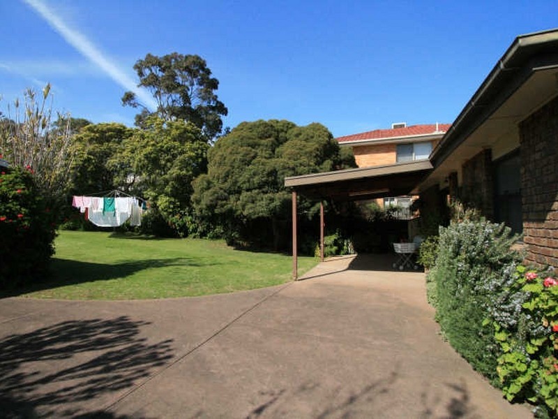 5 Osbourne Avenue, Cowes VIC 3922
