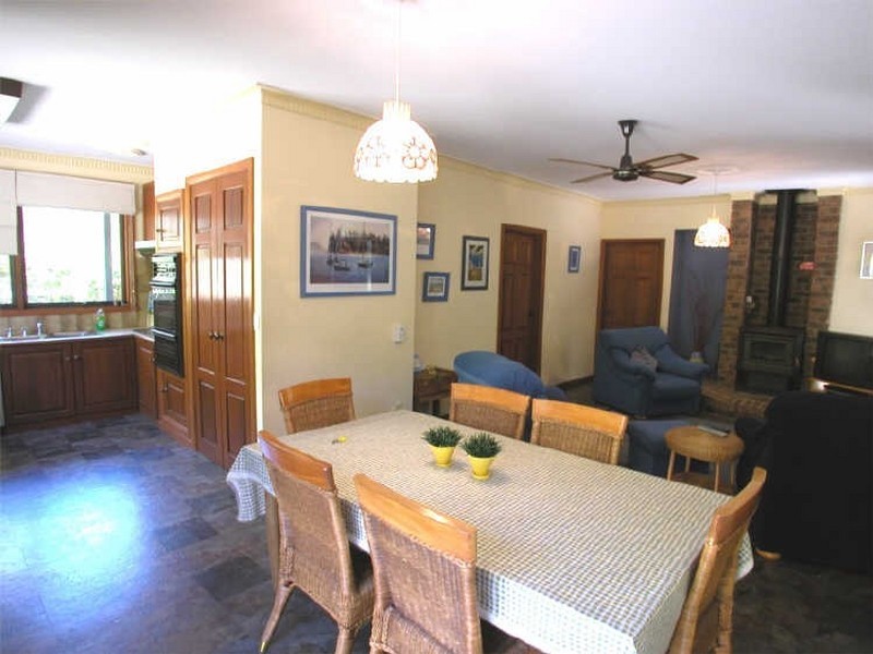 1 Gordon Street, Cowes VIC 3922