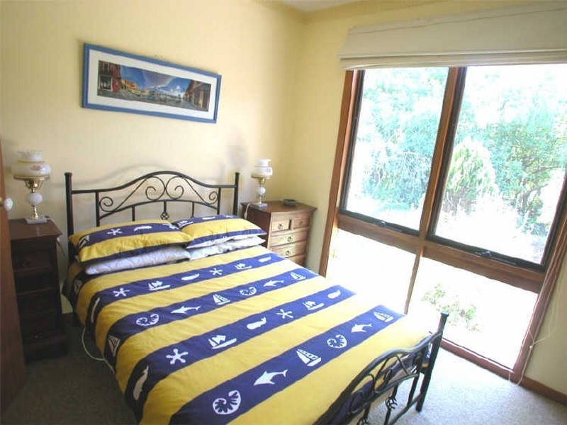 1 Gordon Street, Cowes VIC 3922