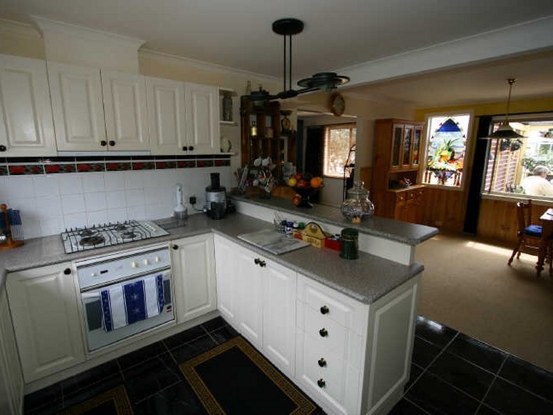 13 Angelina Avenue, Ventnor VIC 3922