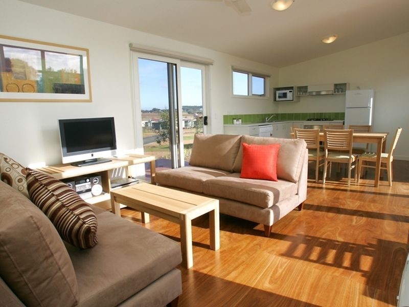 229/2128 Phillip Island Road, Cowes VIC 3922
