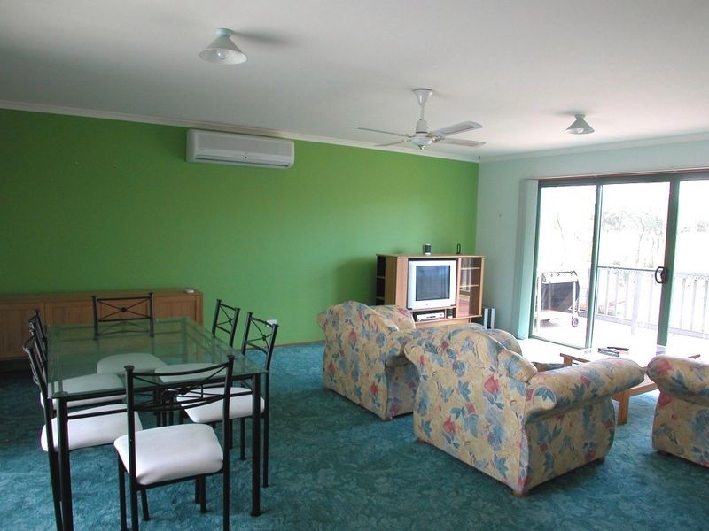 477 Settlement Road, Cowes VIC 3922