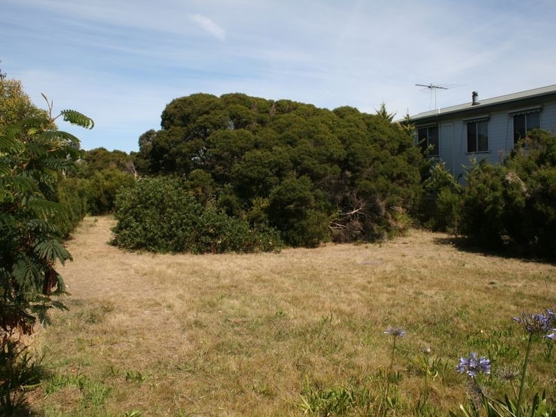 37 Barramundi Avenue, Smiths Beach VIC 3922