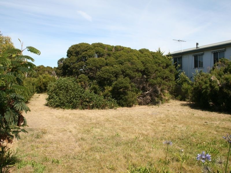 37 Barramundi Avenue, Smiths Beach VIC 3922