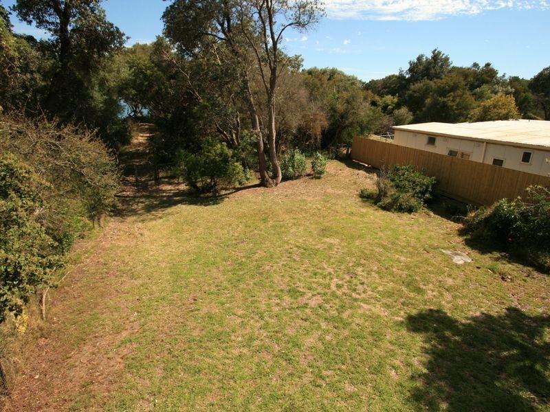 36 Beach Street, Cowes VIC 3922