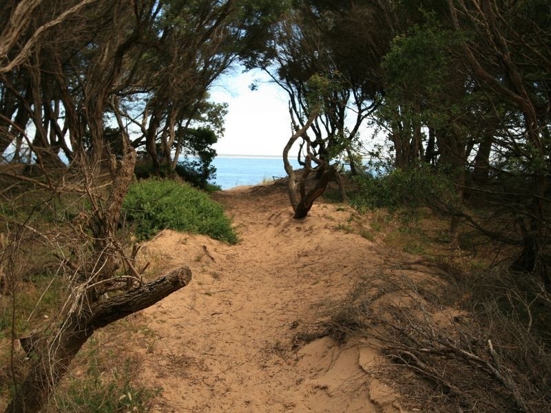 36 Beach Street, Cowes VIC 3922