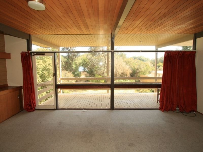 36 Beach Street, Cowes VIC 3922
