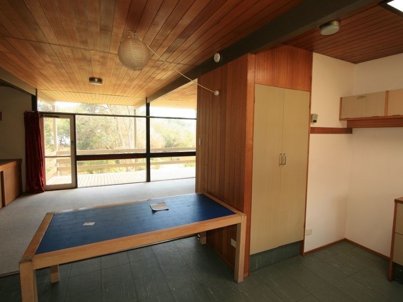 36 Beach Street, Cowes VIC 3922