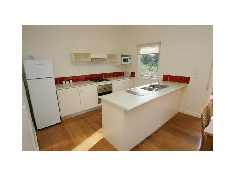 5 Holiday Court, Cowes VIC 3922