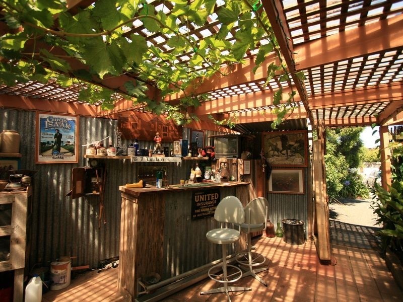 4 Hill Court, Cowes VIC 3922