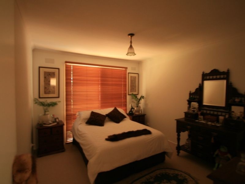 4 Hill Court, Cowes VIC 3922