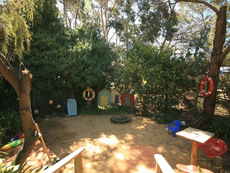 4 Hill Court, Cowes VIC 3922