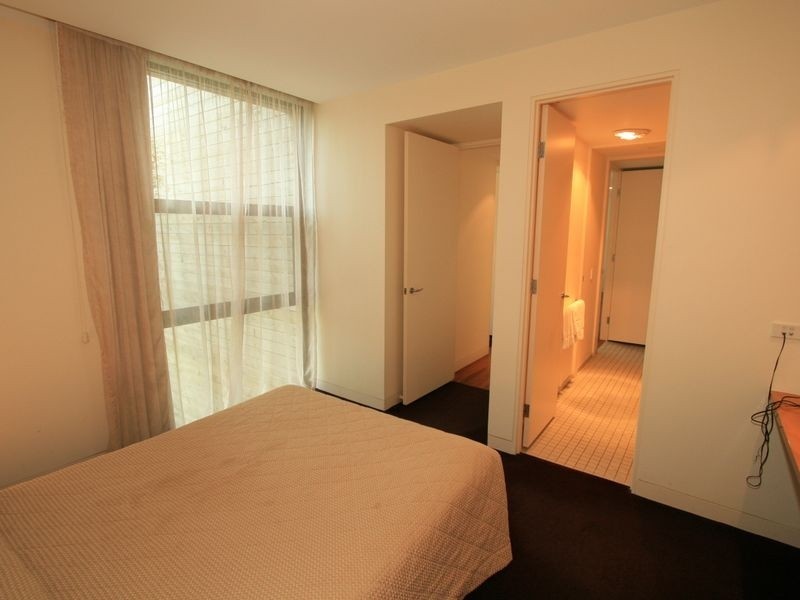 16/9 Cnr Chapel Street & Bass Avenue, Cowes VIC 3922