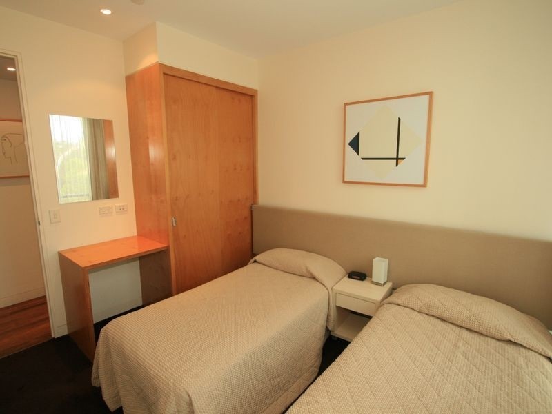 16/9 Cnr Chapel Street & Bass Avenue, Cowes VIC 3922