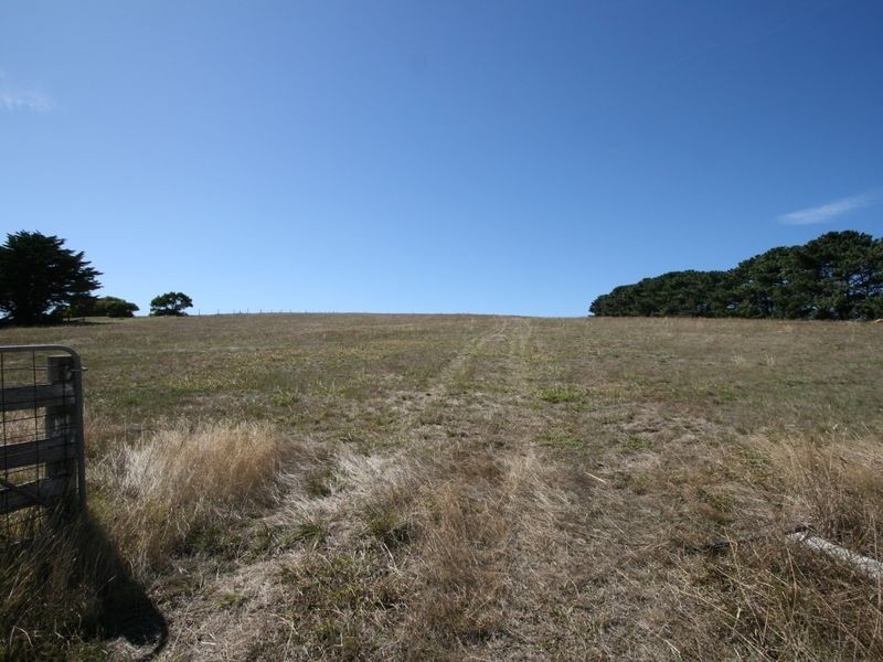 45 Punchbowl Road, San Remo VIC 3925