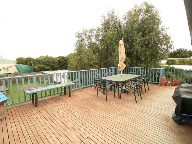 34 Barramundi Avenue, Smiths Beach VIC 3922