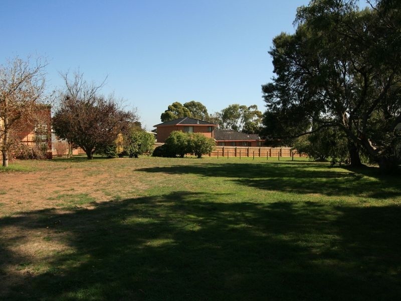 34 Alexander Avenue, Cowes VIC 3922