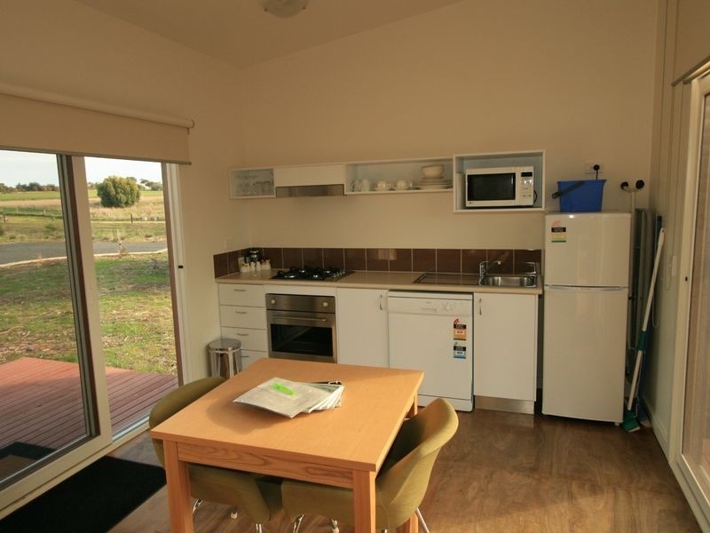 281/2128 Phillip Island Road, Cowes VIC 3922