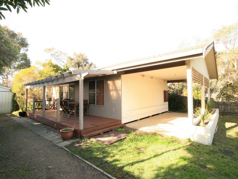 21 Lansell Road, Cowes VIC 3922