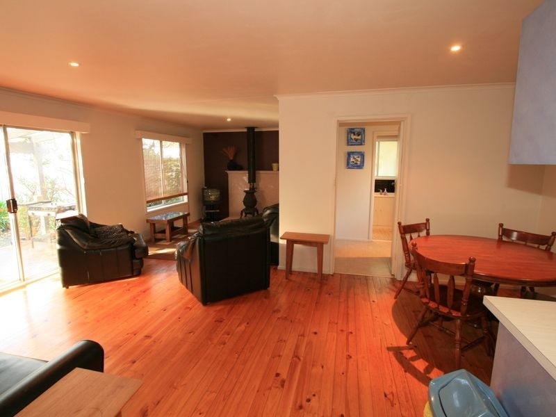 21 Lansell Road, Cowes VIC 3922