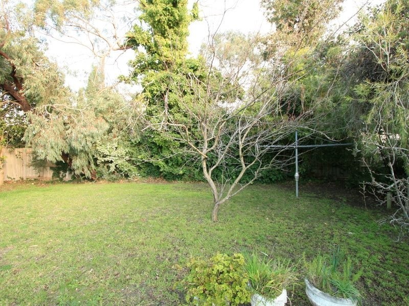 21 Lansell Road, Cowes VIC 3922